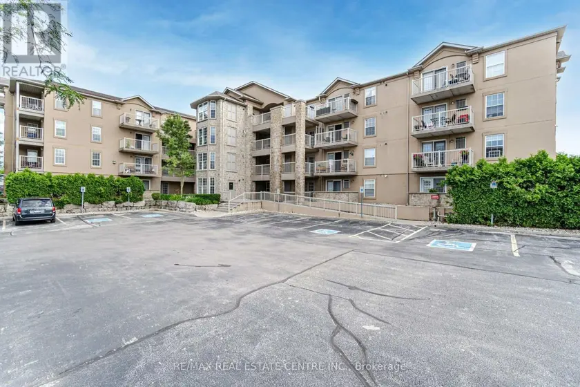 Apartment at 106 - 1820 WALKER'S LINE, Burlington