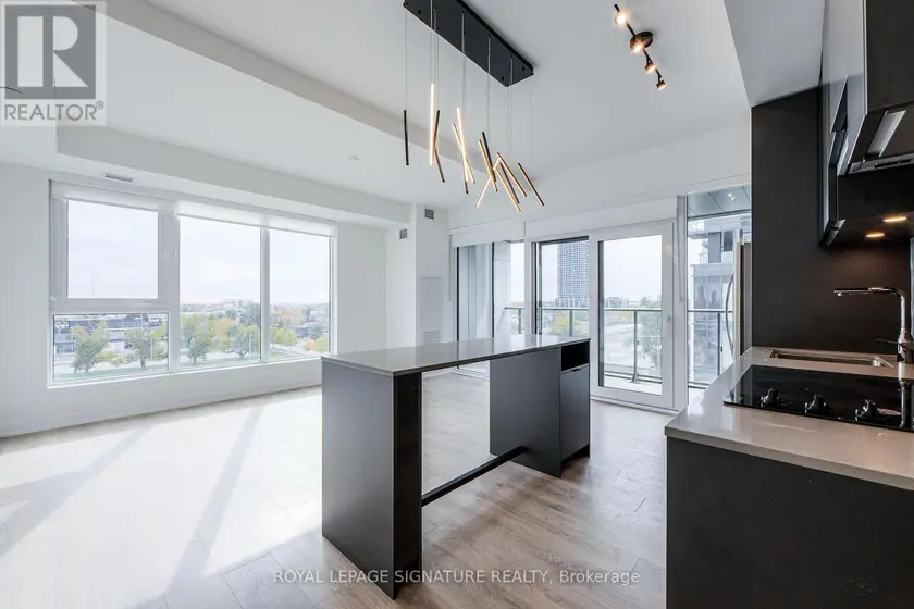 Apartment at 505 - 1037 THE QUEENSWAY, Toronto