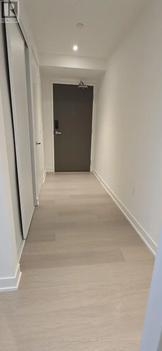 Apartment at 1601 - 448 BURNHAMTHORPE ROAD W, Mississauga