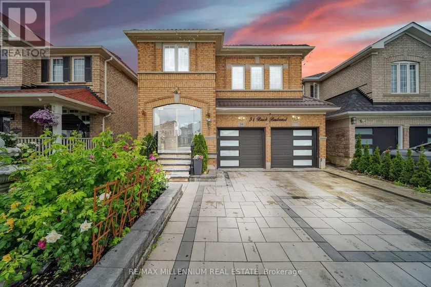 Detached at 54 BUICK BOULEVARD, Brampton