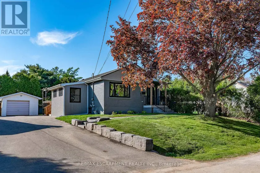 Detached at 1041 SHEPHERD'S DRIVE, Burlington