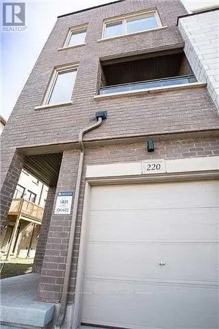 Townhouse at 220 HUGUENOT ROAD, Oakville