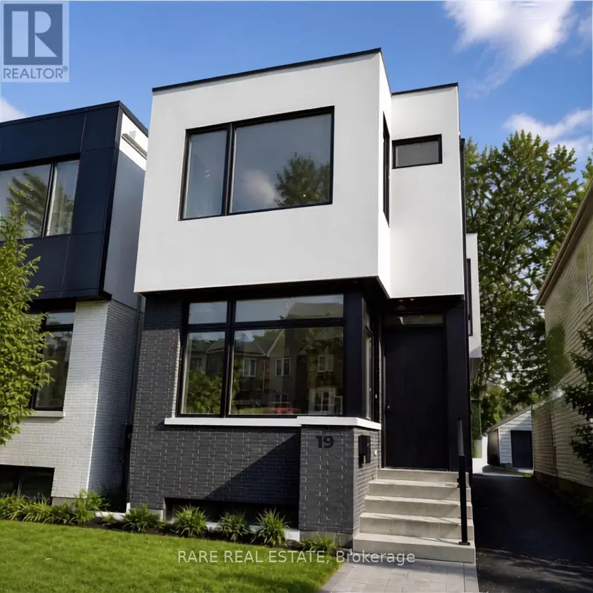 Detached at 19 TWENTY-NINTH STREET, Toronto