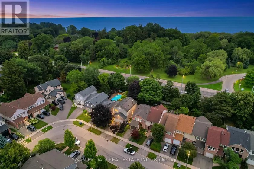 Detached at 644 SWEETWATER PLACE, Mississauga