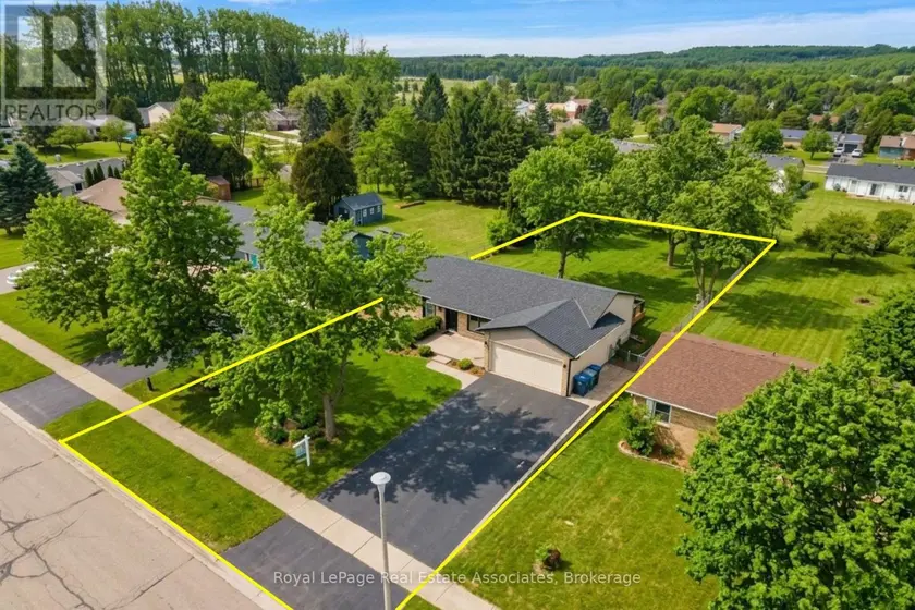 Detached at 44 MCCLELLAN ROAD, Caledon