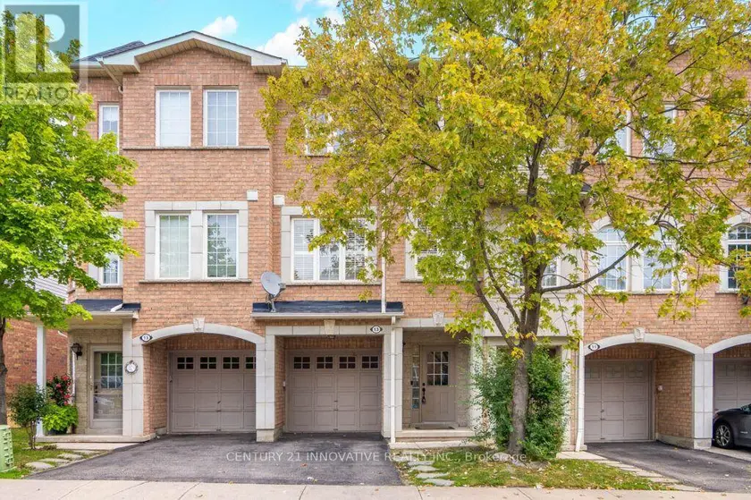 Townhouse at 13 - 3071 TREADWELLS DRIVE, Mississauga