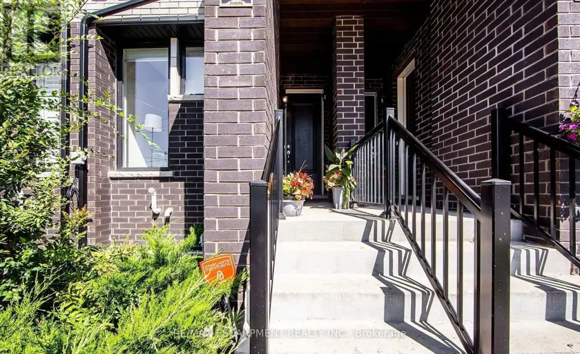 Townhouse at 2-1778A LAWRENCE AVENUE W, Toronto