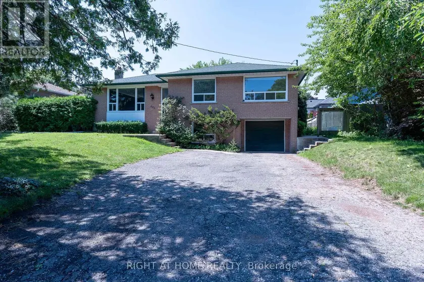 Detached at UPPER - 426 SEATON DRIVE, Oakville