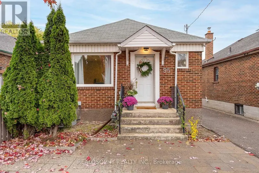 Detached at BSMT - 95 ROYAL YORK ROAD, Toronto