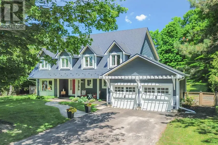 Detached at 13 SNOWBERRY COURT, Caledon