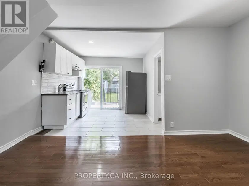 Detached at MAIN - 285 BARTLETT AVENUE, Toronto