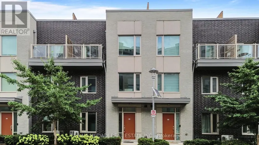 Townhouse at 46 - 26 APPLEWOOD LANE, Toronto
