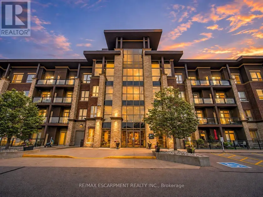 Apartment at 109 - 5010 CORPORATE DRIVE, Burlington