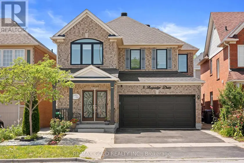 Detached at 8 BAYRIDGE DRIVE, Brampton