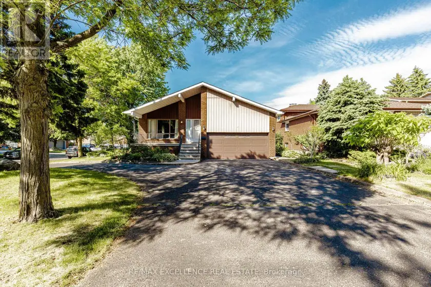 Detached at 15 MAIDSTONE CRESCENT, Brampton