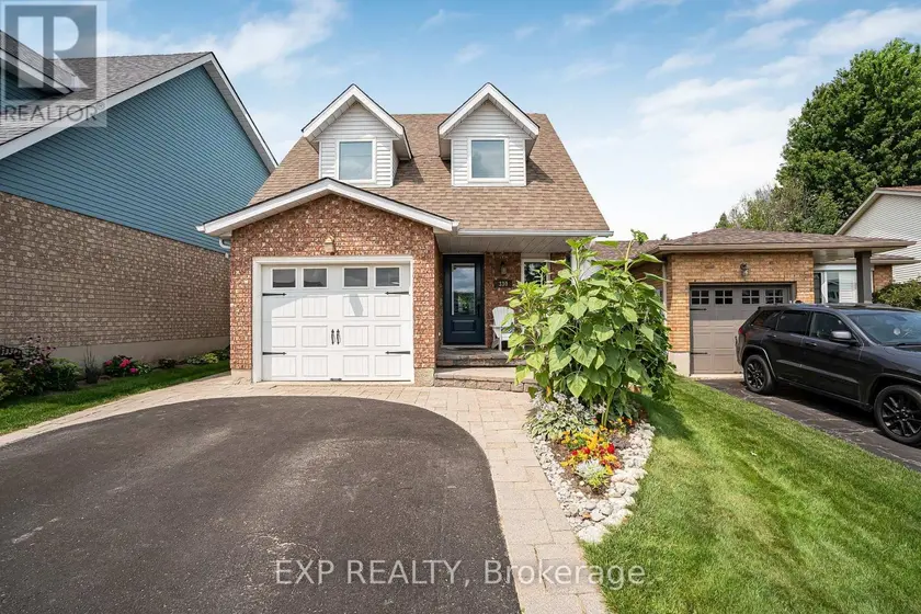 Detached at 330 ADAMS COURT, Orangeville