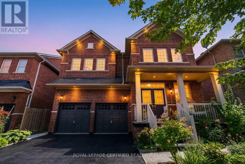 Detached at 236 PRINGLE AVENUE, Milton