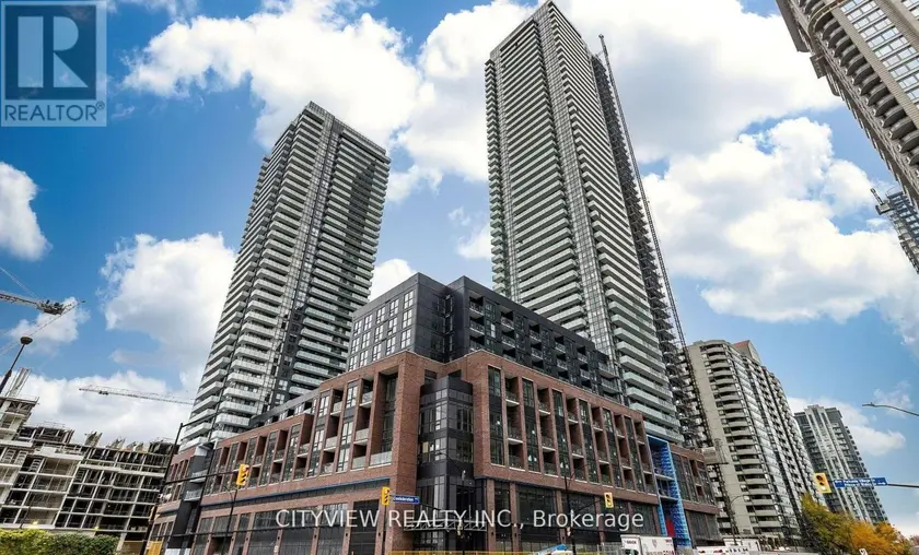 Apartment at 4909 - 430 SQUARE ONE DRIVE, Mississauga