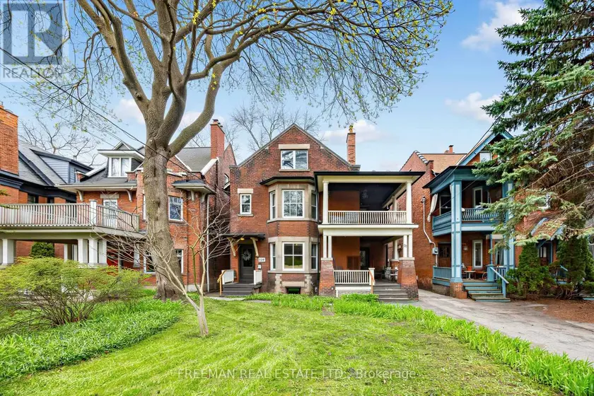 Detached at 129 INDIAN ROAD, Toronto
