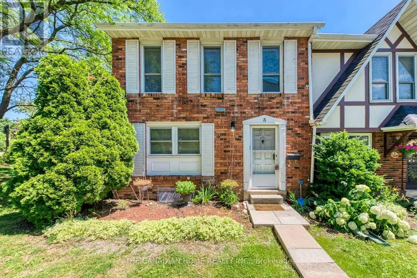 Townhouse at 3 - 2226 UPPER MIDDLE ROAD, Burlington
