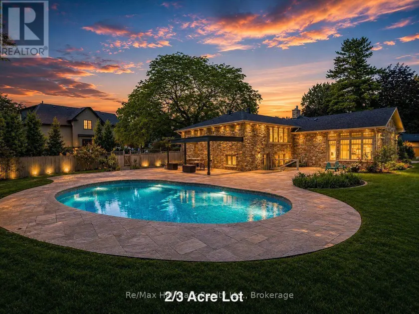 Detached at 2076 GLENFOREST CRESCENT, Oakville