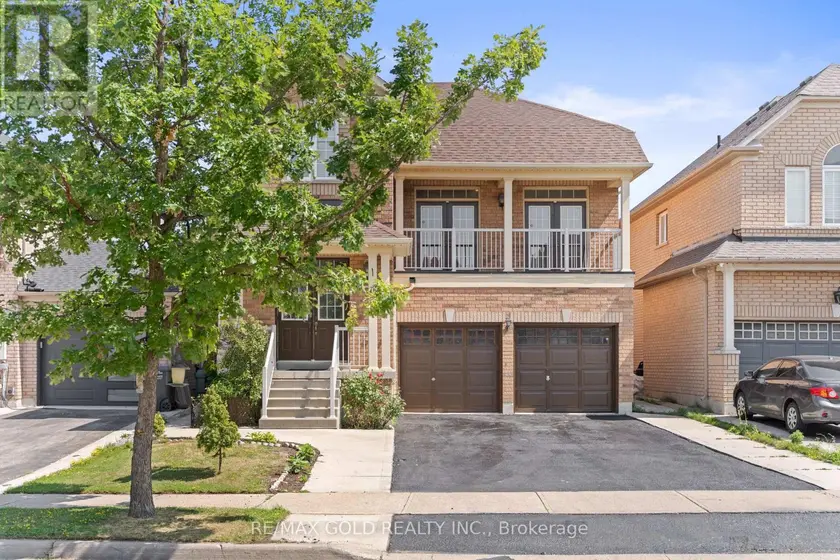 Detached at 3 TAN LANE, Brampton