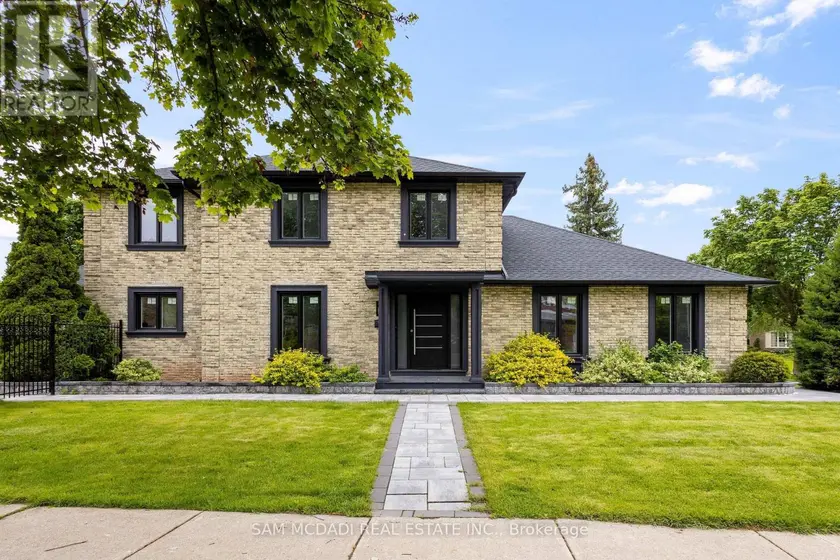 Detached at 2535 ROBIN DRIVE, Mississauga