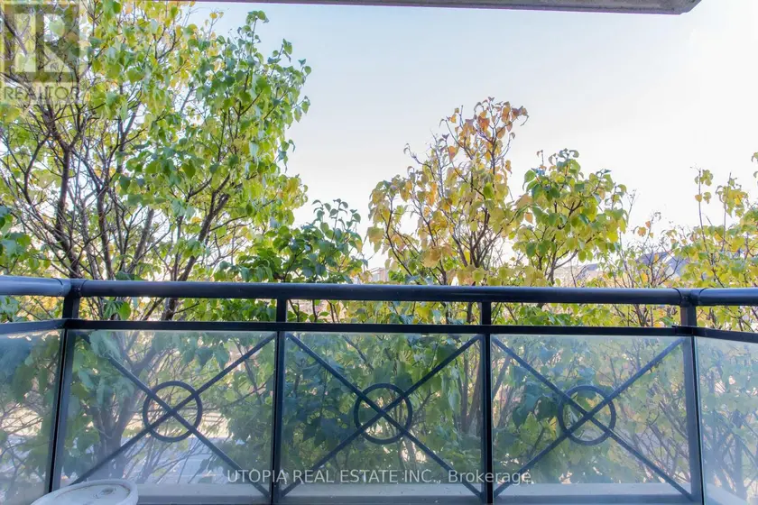Apartment at 205 - 2365 CENTRAL PARK DRIVE, Oakville