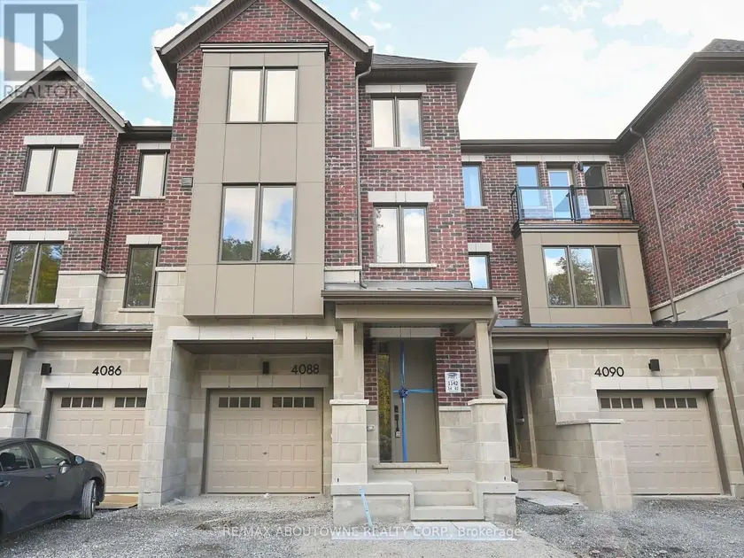 Townhouse at 4088 KADIC TERRACE, Mississauga