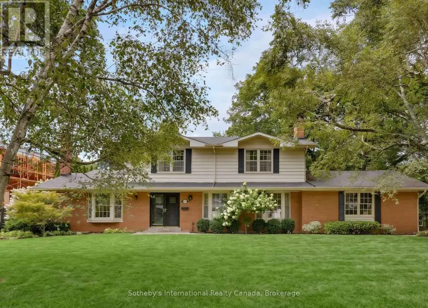Detached at 174 CLAXTON DRIVE, Oakville