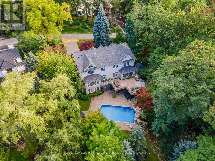 Detached at 235 LAKEWOOD DRIVE, Oakville