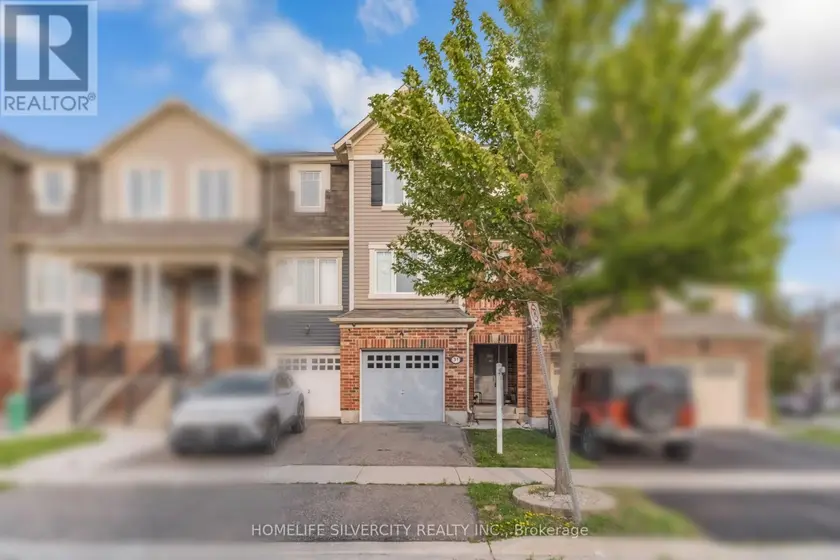 Townhouse at 31 BETTERTON CRESCENT, Brampton