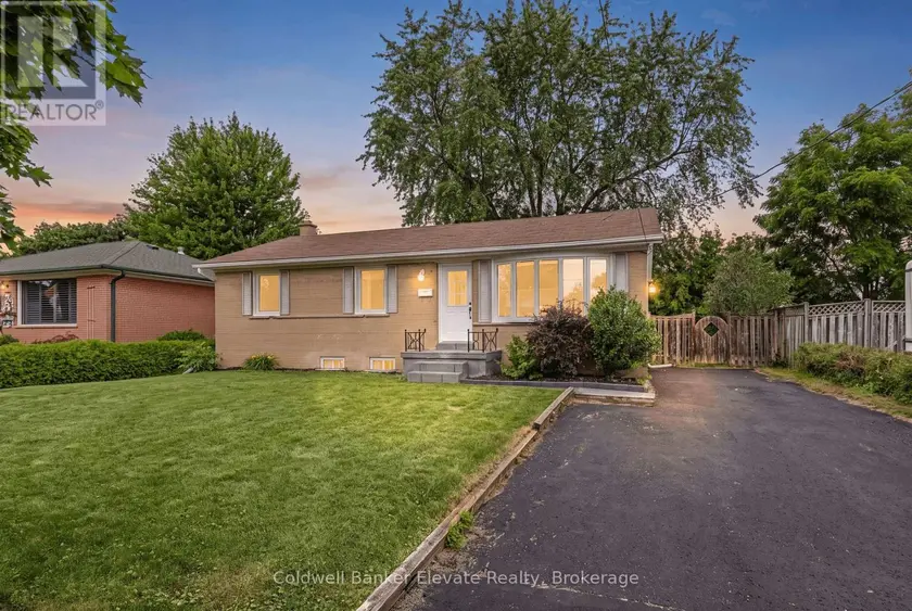 Detached at 39 MCGILVRAY CRESCENT, Halton Hills