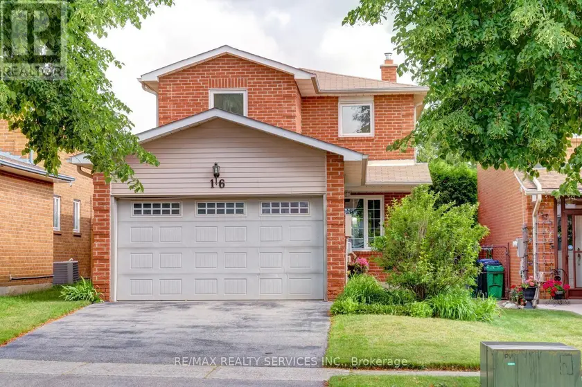 Detached at 16 CAVALIER COURT, Brampton