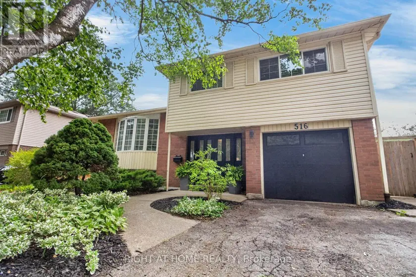 Detached at 516 KENMARR CRESCENT, Burlington