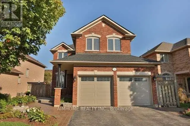 Detached at 390 GROVEHILL ROAD, Oakville