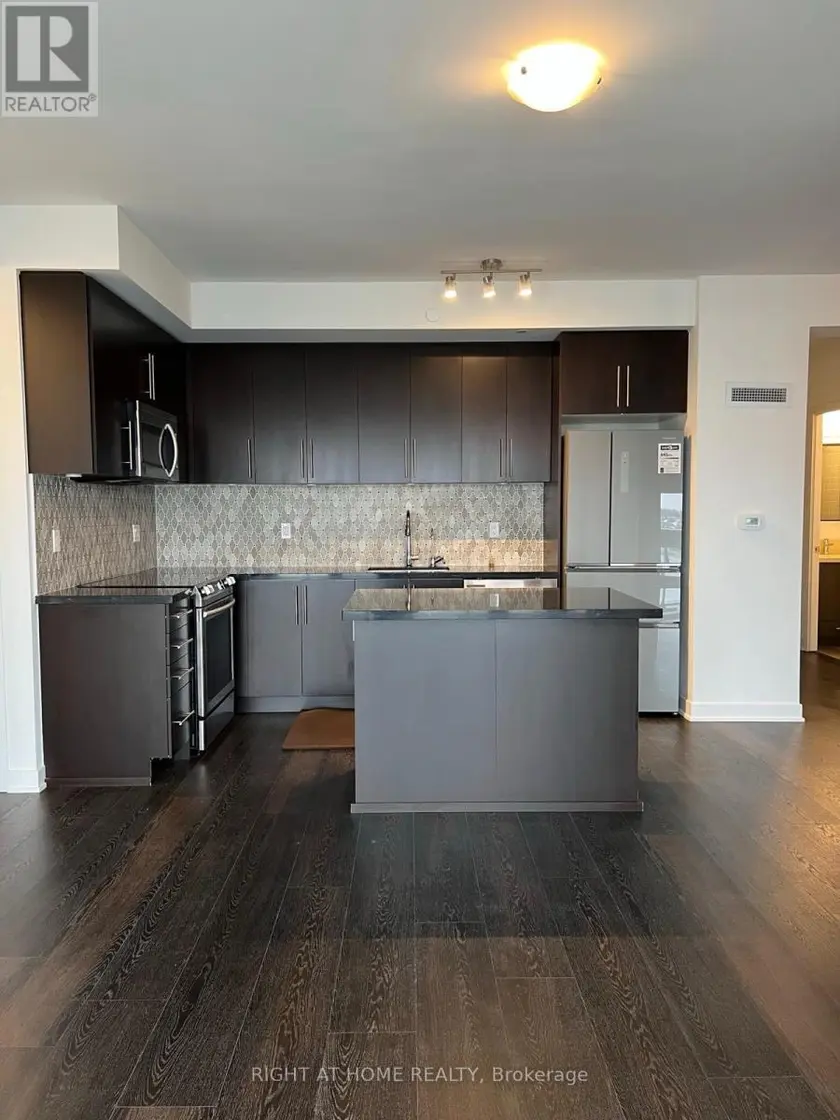 Apartment at 5206 Middlebury Dr, Mississauga