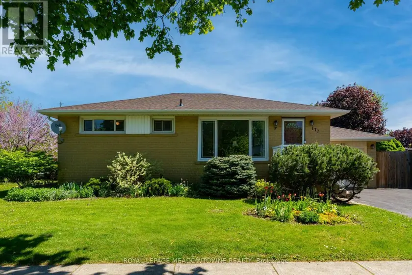 Detached at 177 DELREX BOULEVARD, Halton Hills