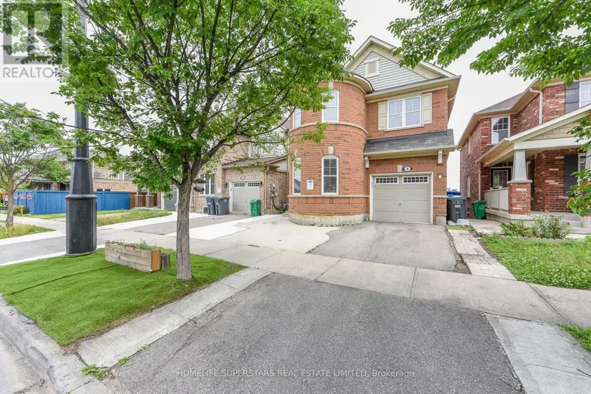 Detached at 8 MIRACLE TRAIL N, Brampton