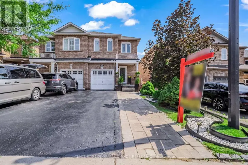 Semi-Detached/Link at 644 MADAME STREET, Mississauga