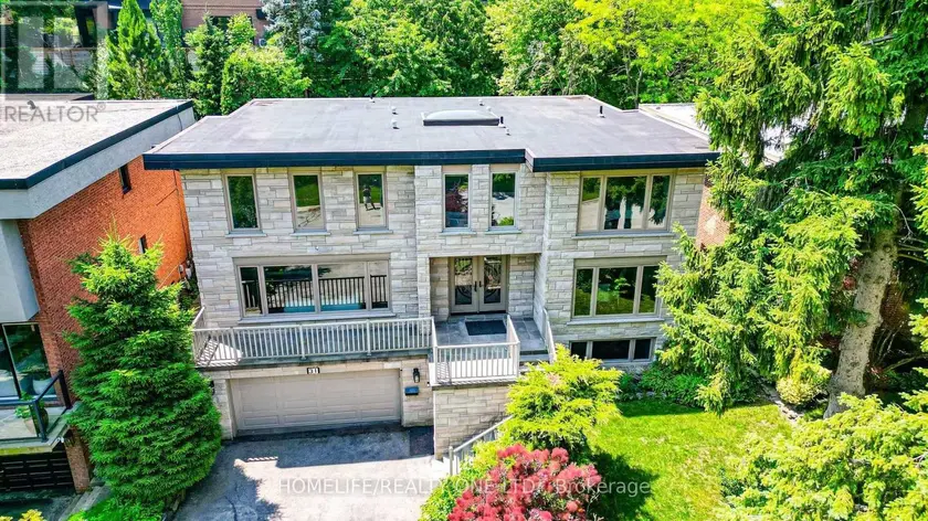 Detached at 31 BEARWOOD DRIVE, Toronto
