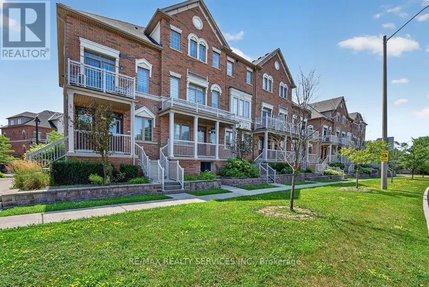 Townhouse at 15 - 180 HOWDEN BOULEVARD, Brampton
