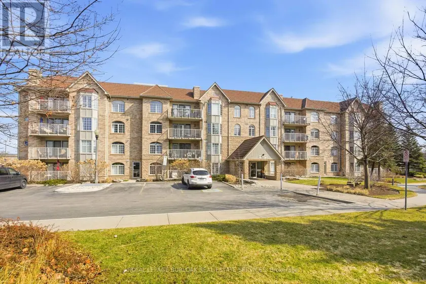 Apartment at F304 - 216 PLAINS ROAD W, Burlington