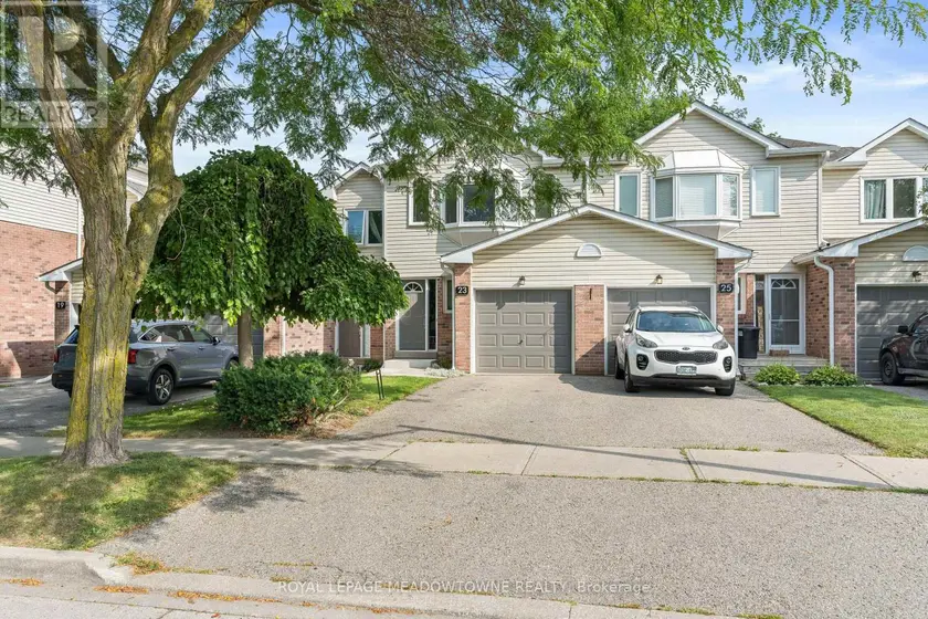 Townhouse at 23 STEWART MACLAREN ROAD, Halton Hills