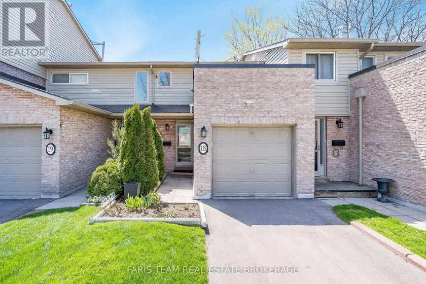 Townhouse at 18 - 2075 ASTA DRIVE, Mississauga