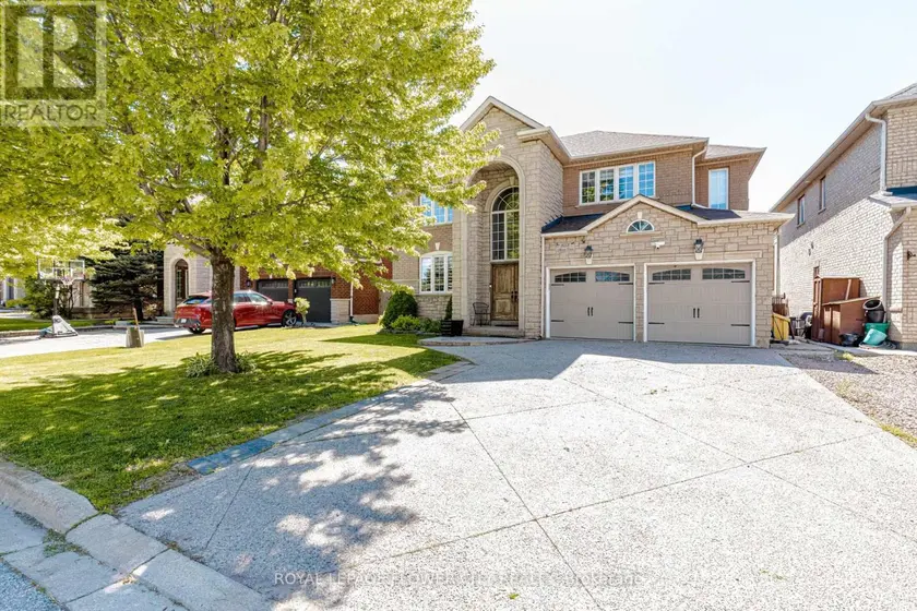 Detached at 1058 AGRAM DRIVE, Oakville