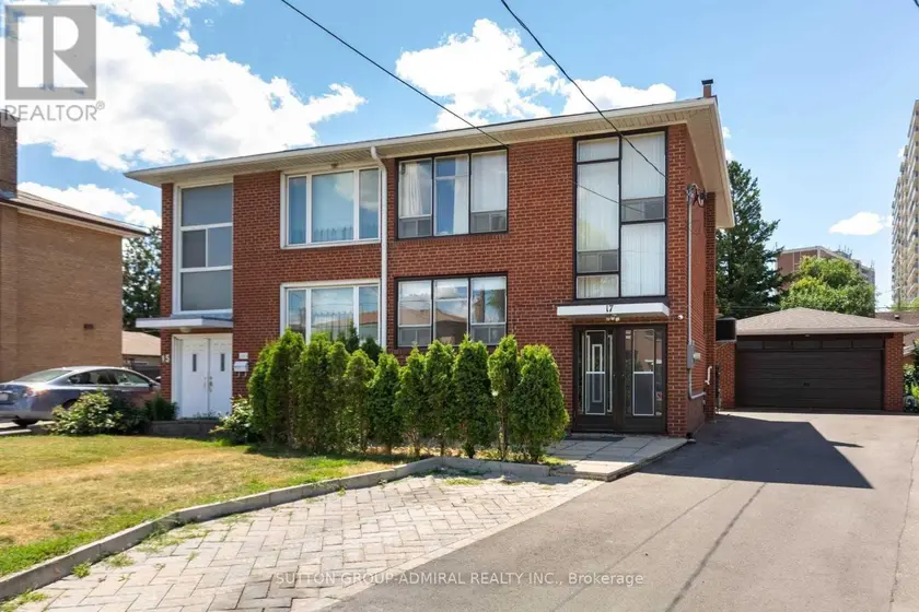 Semi-Detached/Link at 17 PAMILLE PLACE, Toronto