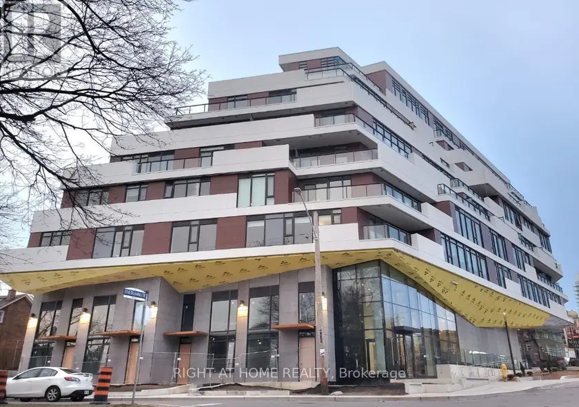 Apartment at 418 - 160 KINGSWAY CRESCENT, Toronto