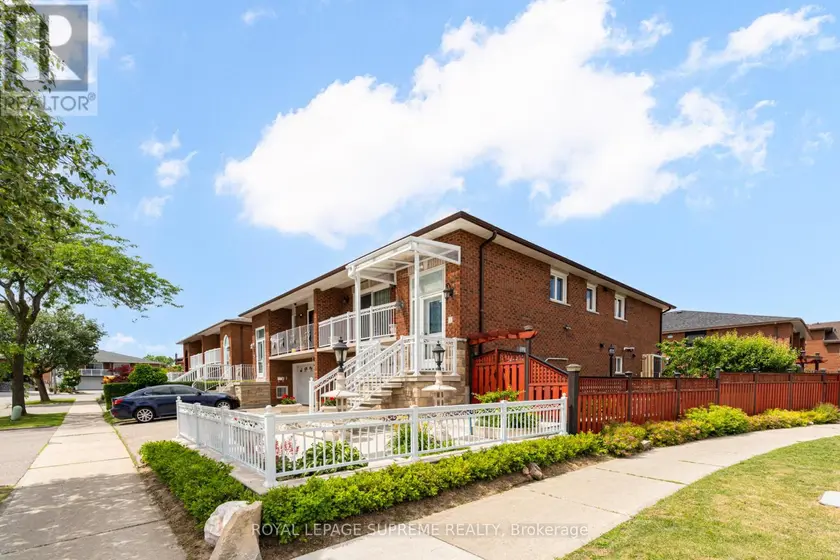 Semi-Detached/Link at 2 DOGLEG COURT, Toronto