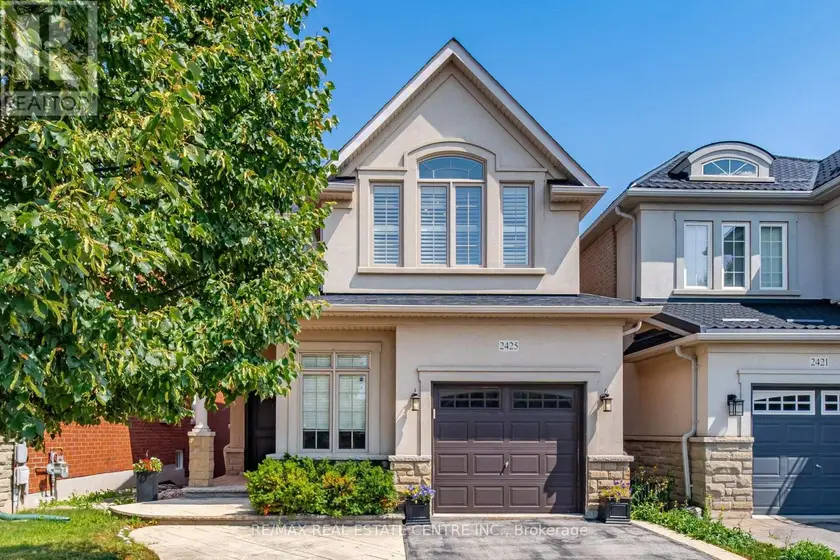 Detached at 2425 QUETICO CRESCENT, Oakville
